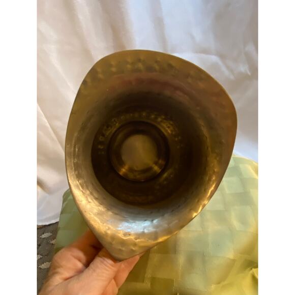 Hammered Copper Shiny Pitcher Vase BrassHandle Decorative Only. 6 inch tall VGUC - Picture 9 of 15